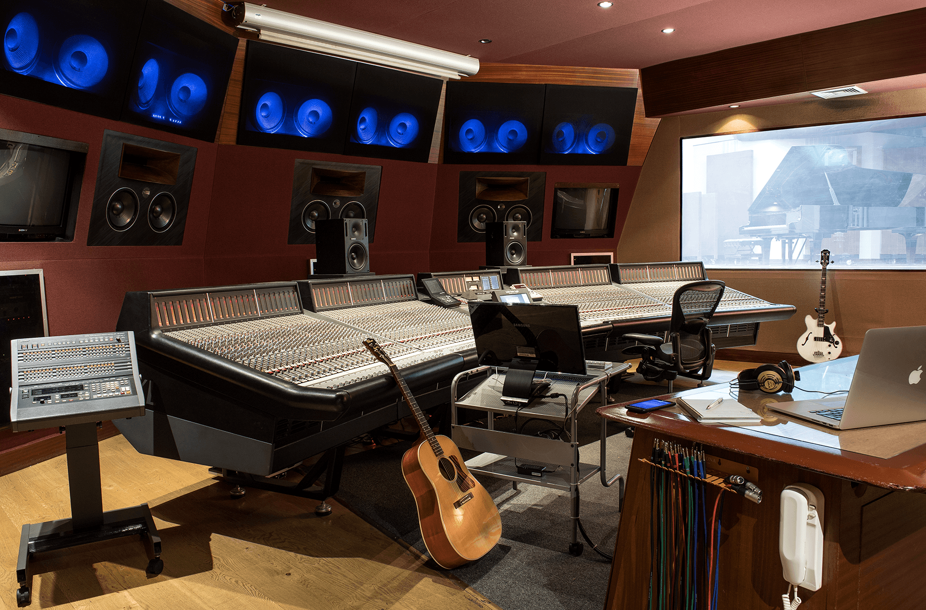 Studio Omega